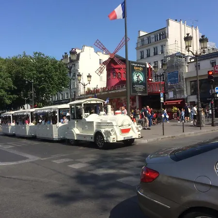 Apartamento Métro Pigalle,garçonnière 25 M2, 3 Per, Cabarets Théâtres,restaurants,tout Confort