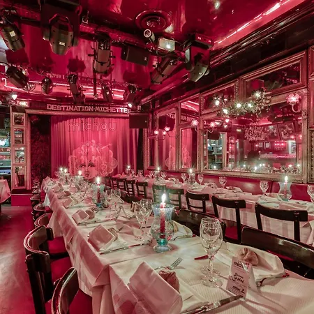 Pigalle Montmartre - 2 Minutes De La Station Metro Pigalle - De 25 M2 - 2 Lits Simples Type Gigogne Pour 2 Pers-zone Tres Touristique - Cabaret Moulin Rouge A 200 M,cafe Aux Noctambules,cabaret Chez Michou Restaurant Bouillon Pigalle,theatre D Apartman