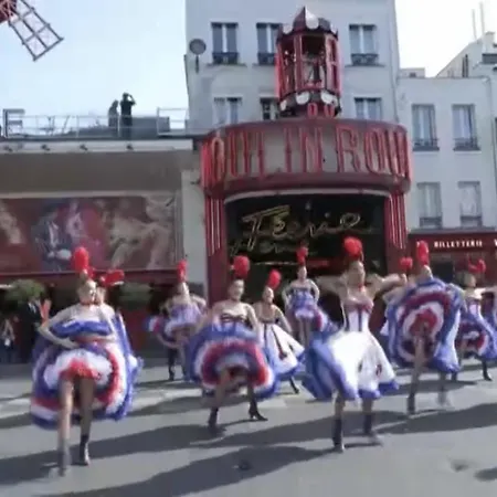 Pigalle Montmartre - Studio La Goulue - 25M2 - 2 Minutes De La Station Metro Pigalle - 2 Lits Simples Type Gigogne Pour 2 Personnes - Quartier Hypertouristique - Cabaret Moulin Rouge A 200 M, Cafe Aux Noctambules ,Cabaret Chez Michou-Restaurants-Saun * Paris