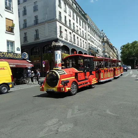 Apartamento Métro Pigalle,garçonnière 25 M2, 3 Per, Cabarets Théâtres,restaurants,tout Confort Paris